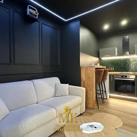 Apartment Le Minuit Cinema Prive, Coeur De *